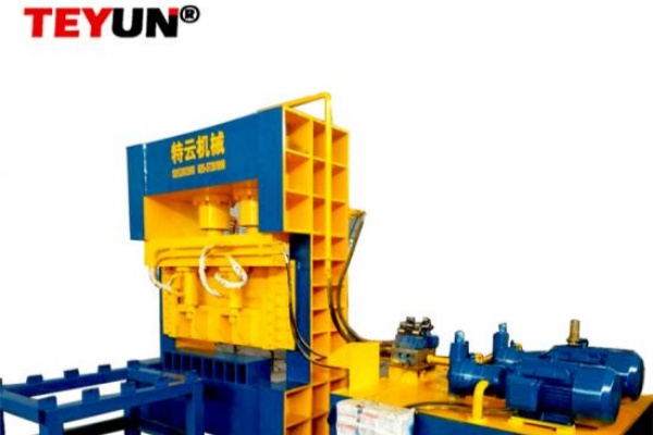 Cizalla de cocodrilo vs. cizalla de pórtico: ¿Cuál es mejor para el reciclaje de acero pesado?